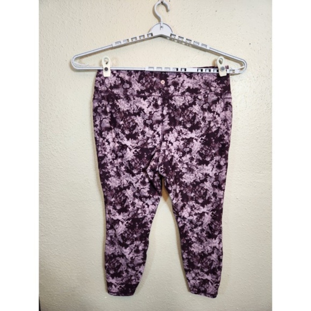 Livi Women's Purple Tie Dye Stretch High Rise Cropped Leggings Size 22/24 - Picture 3 of 7